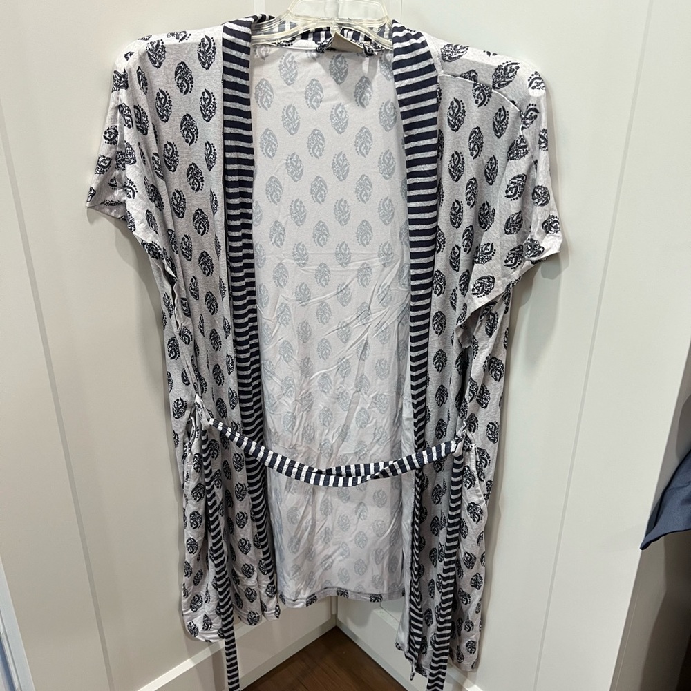 Black and White Patterned Kimono Cardigan